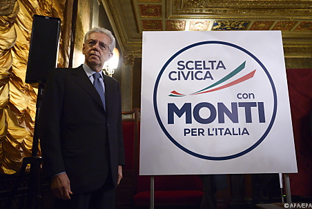 Mario Monti neben dem Zeichen seiner Wahlliste