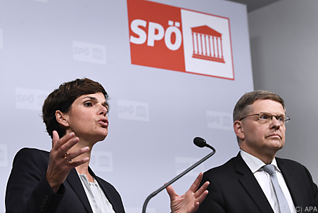 Parteichefin Rendi-Wagner und der neue Geschäftsführer Deutsch